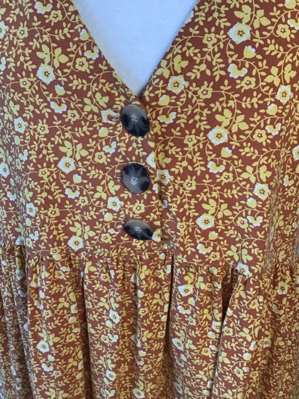 Madewell Mustard Floral V-Neck Button Front Dress - Picture 5 of 11